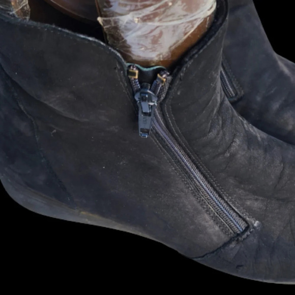 Munro double zip moto ankle boots 10 - Picture 2 of 15